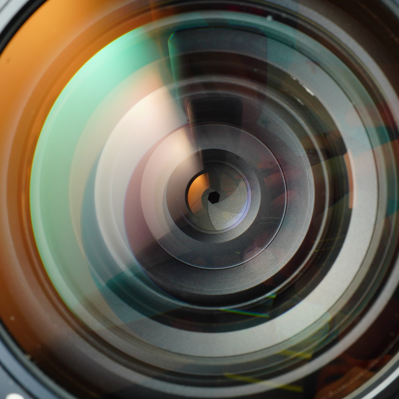 MINOLTA MC W.ROKKOR SG 28mm F/3.5 単焦点レンズ