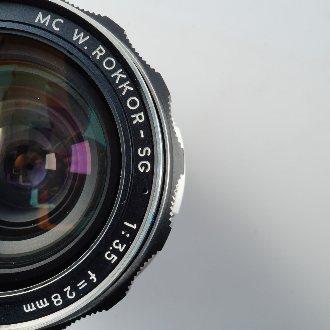 MINOLTA MC W.ROKKOR SG 28mm F/3.5 単焦点レンズ