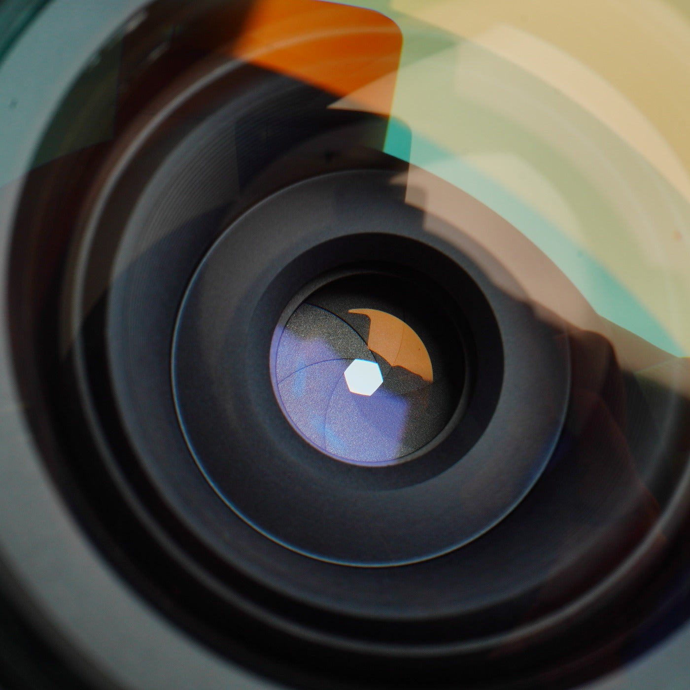 MINOLTA MC W.ROKKOR SG 28mm F/3.5 単焦点レンズ