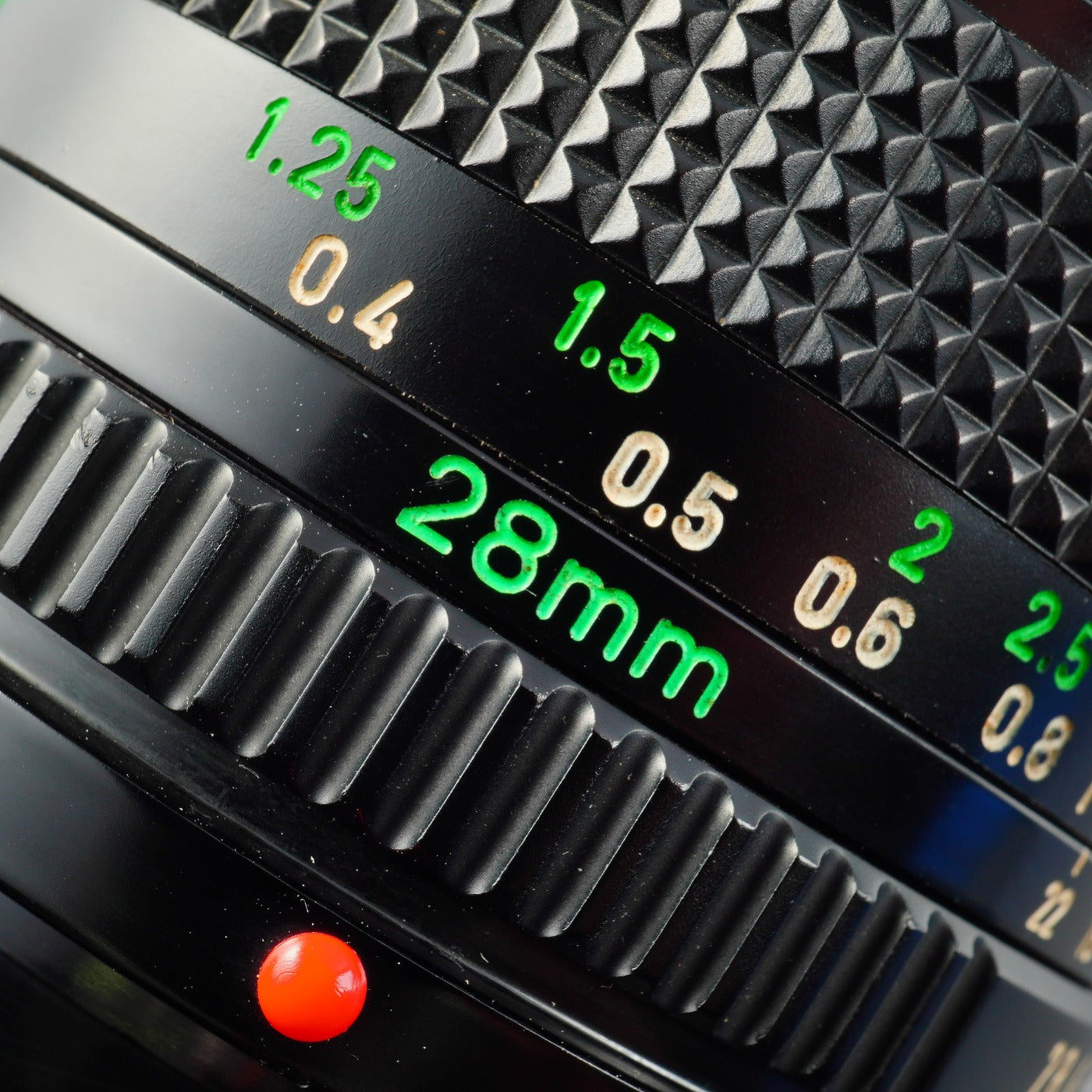 Canon New FD NFD 28mm F/2.8 単焦点レンズ