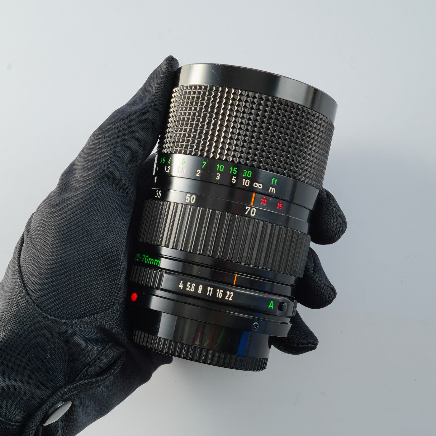 Canon FD 35-70mm F/4 ズームレンズ
