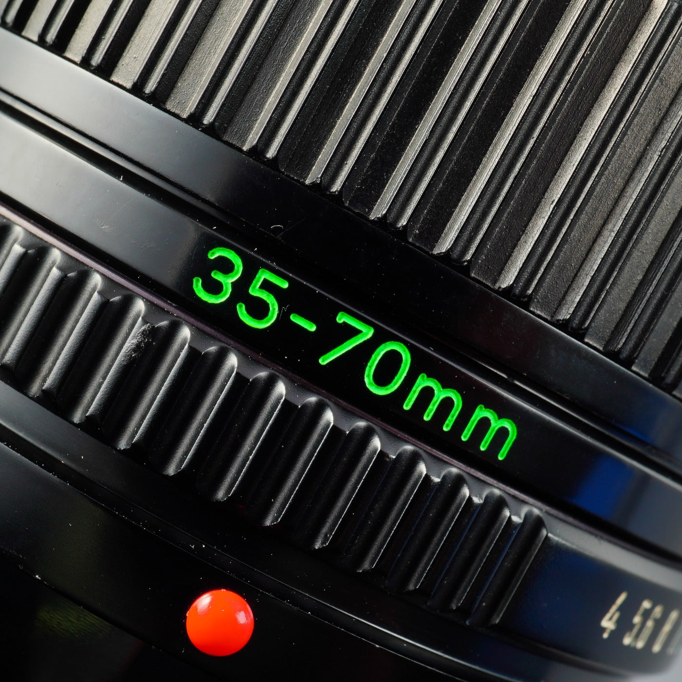 Canon FD 35-70mm F/4 ズームレンズ