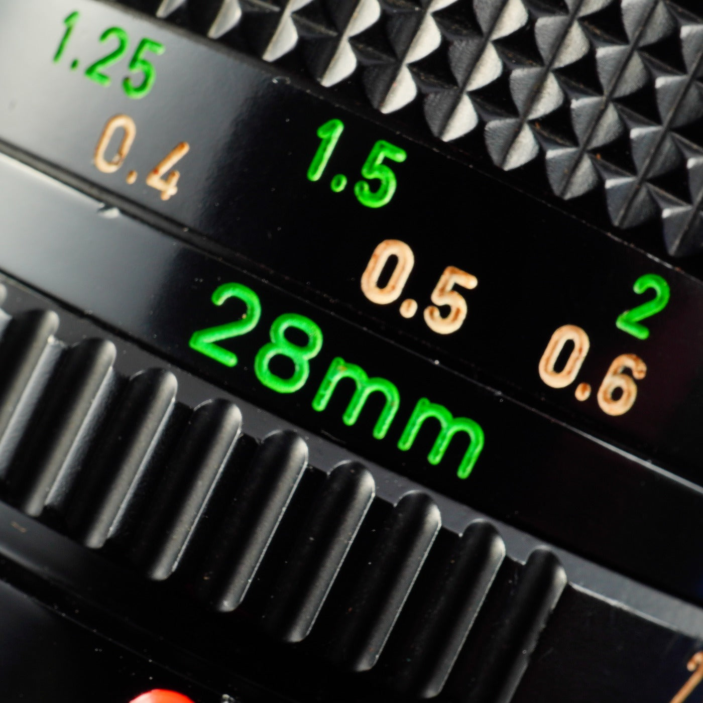 Canon New FD NFD 28mm F/2.8 単焦点レンズ