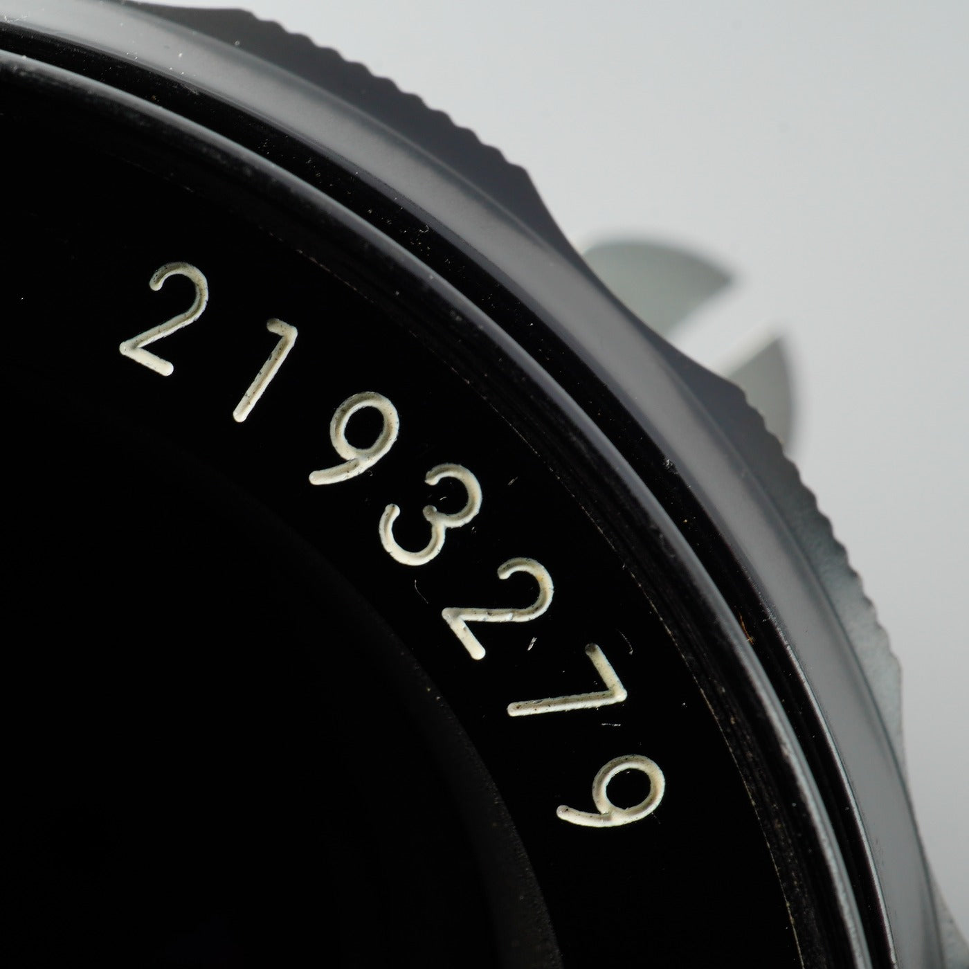 Nikon NIKKOR-H.C AUTO 50mm f/2 非Ai 単焦点レンズ