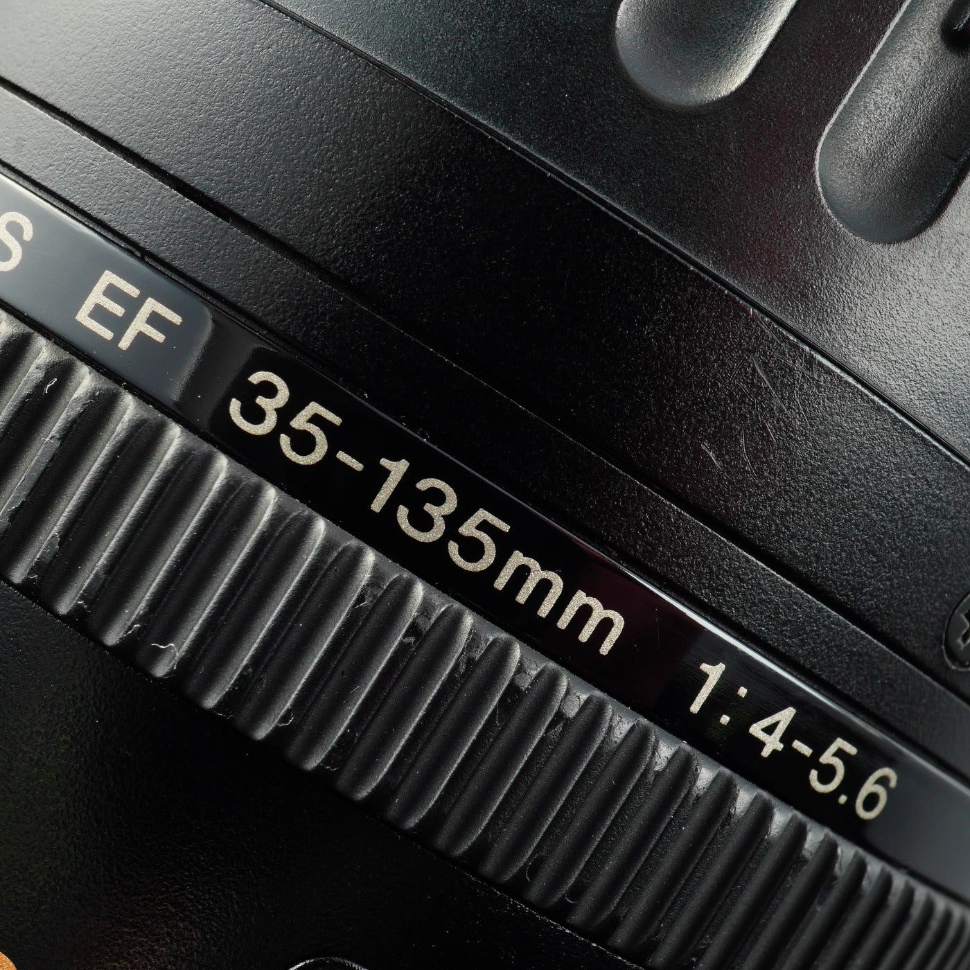 Canon EF 35-135mm F/4-5.6 USM ズームレンズ