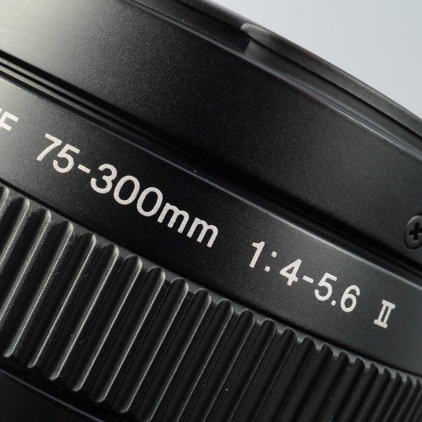 Canon EF 35-135mm F/4-5.6 USM ズームレンズ