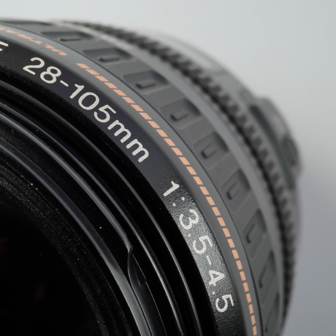 Canon EF 28–105 mm F/3.5–4.5 USM ズームレンズ