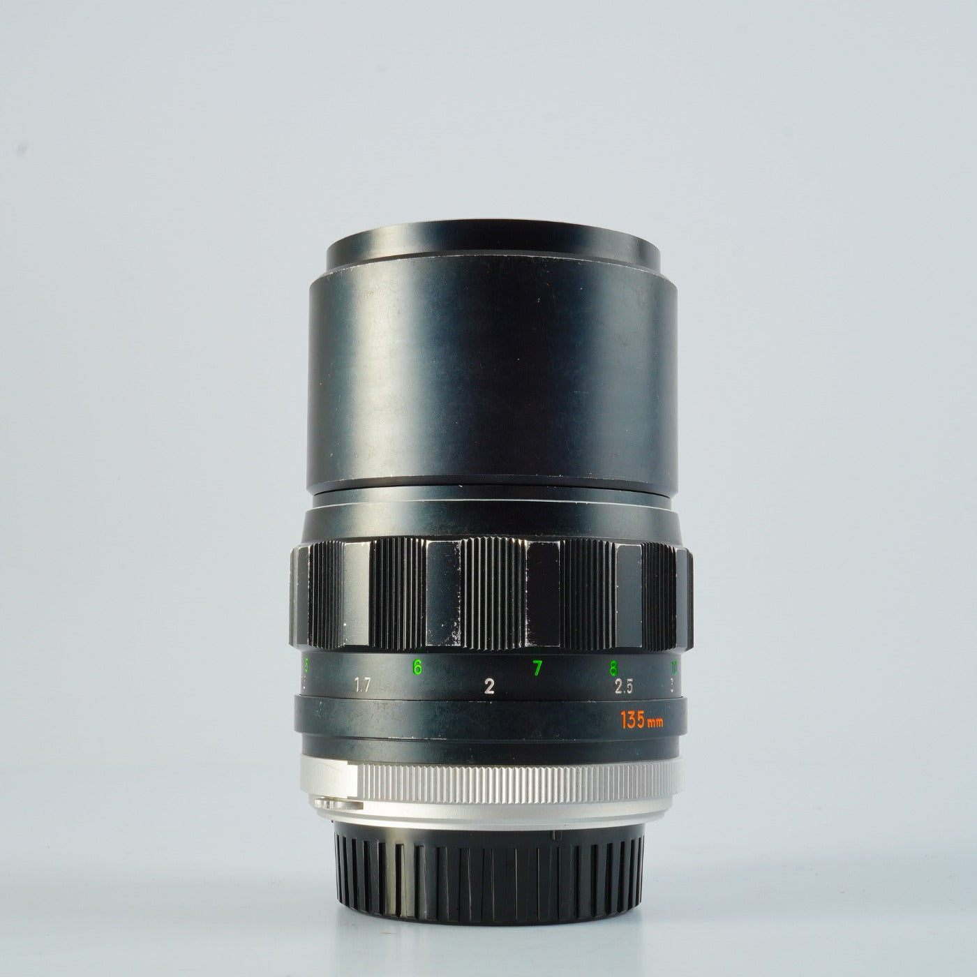 MINOLTA MC Tele Rokkor PF 135mm F/2.8 prime lens