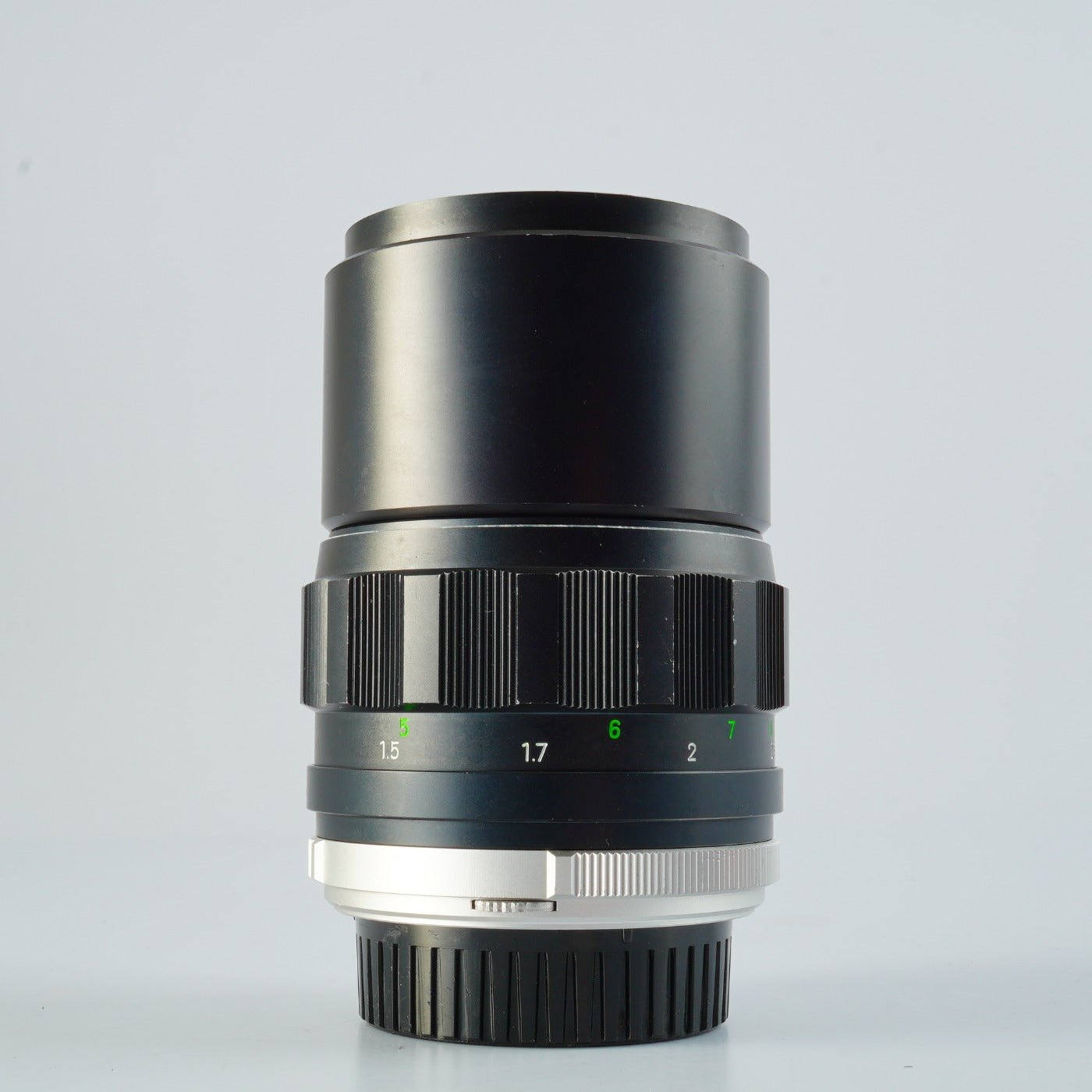 MINOLTA MC Tele Rokkor PF 135mm F/2.8 prime lens