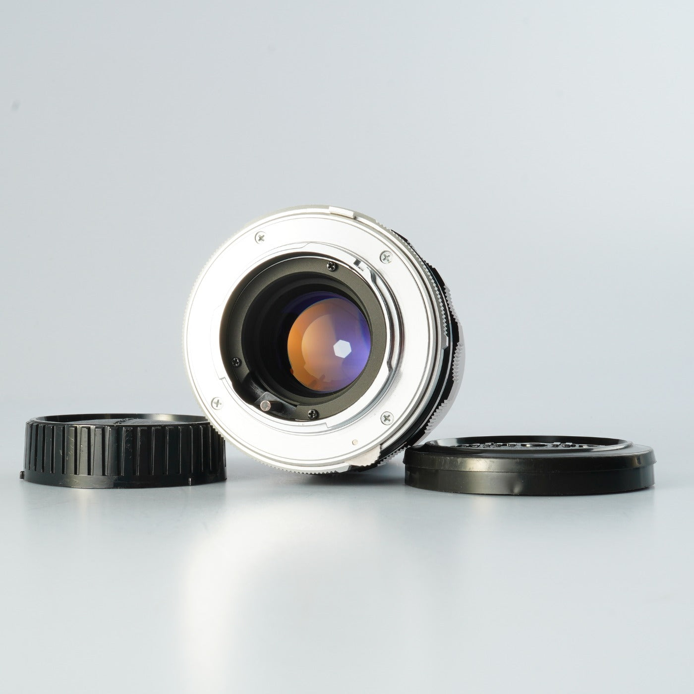 MINOLTA MC Tele Rokkor PF 135mm F/2.8 prime lens
