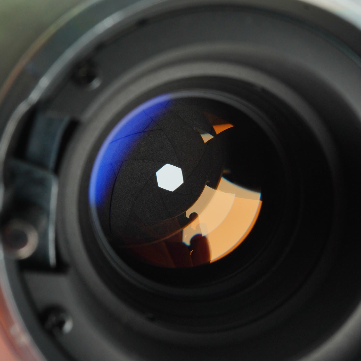MINOLTA MC Tele Rokkor PF 135mm F/2.8 prime lens