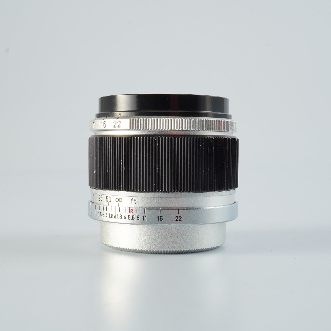 Canon 50mm F/1.8 単焦点レンズ