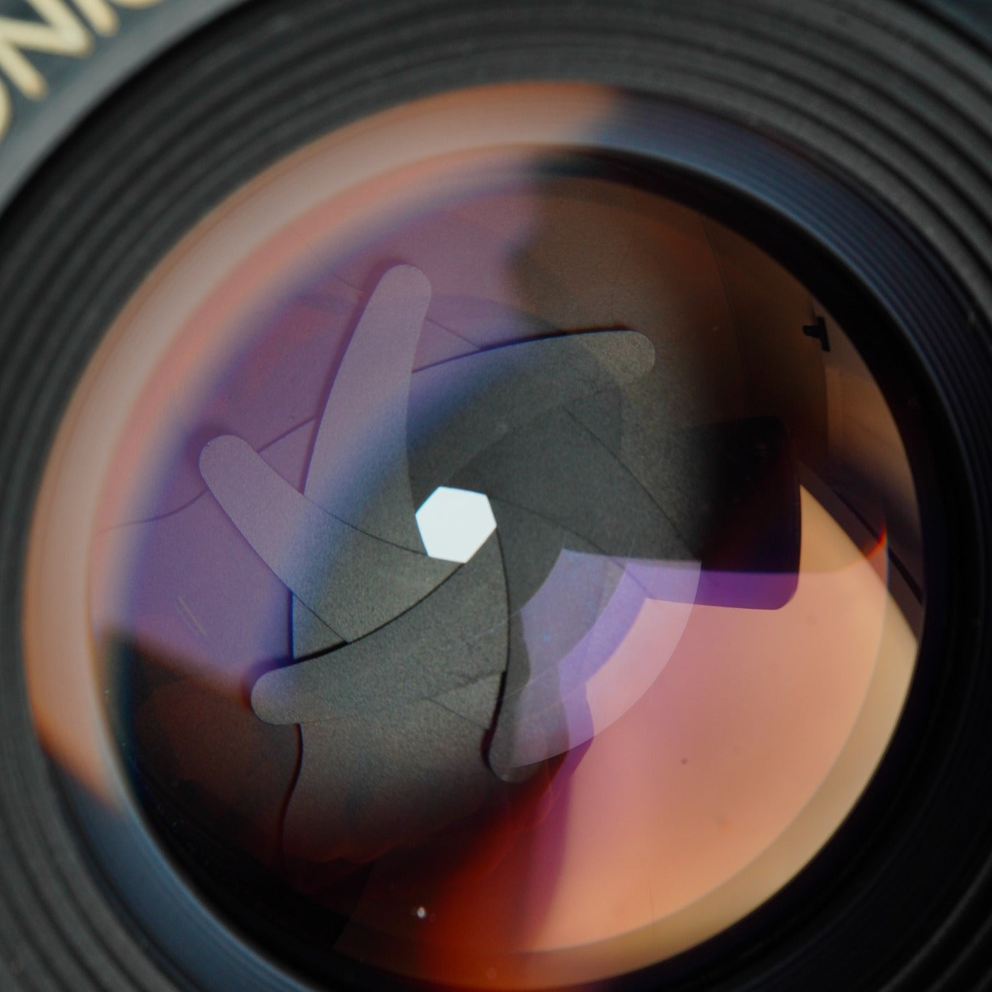 Konica HEXANON AR 50mm F/1.7 単焦点レンズ