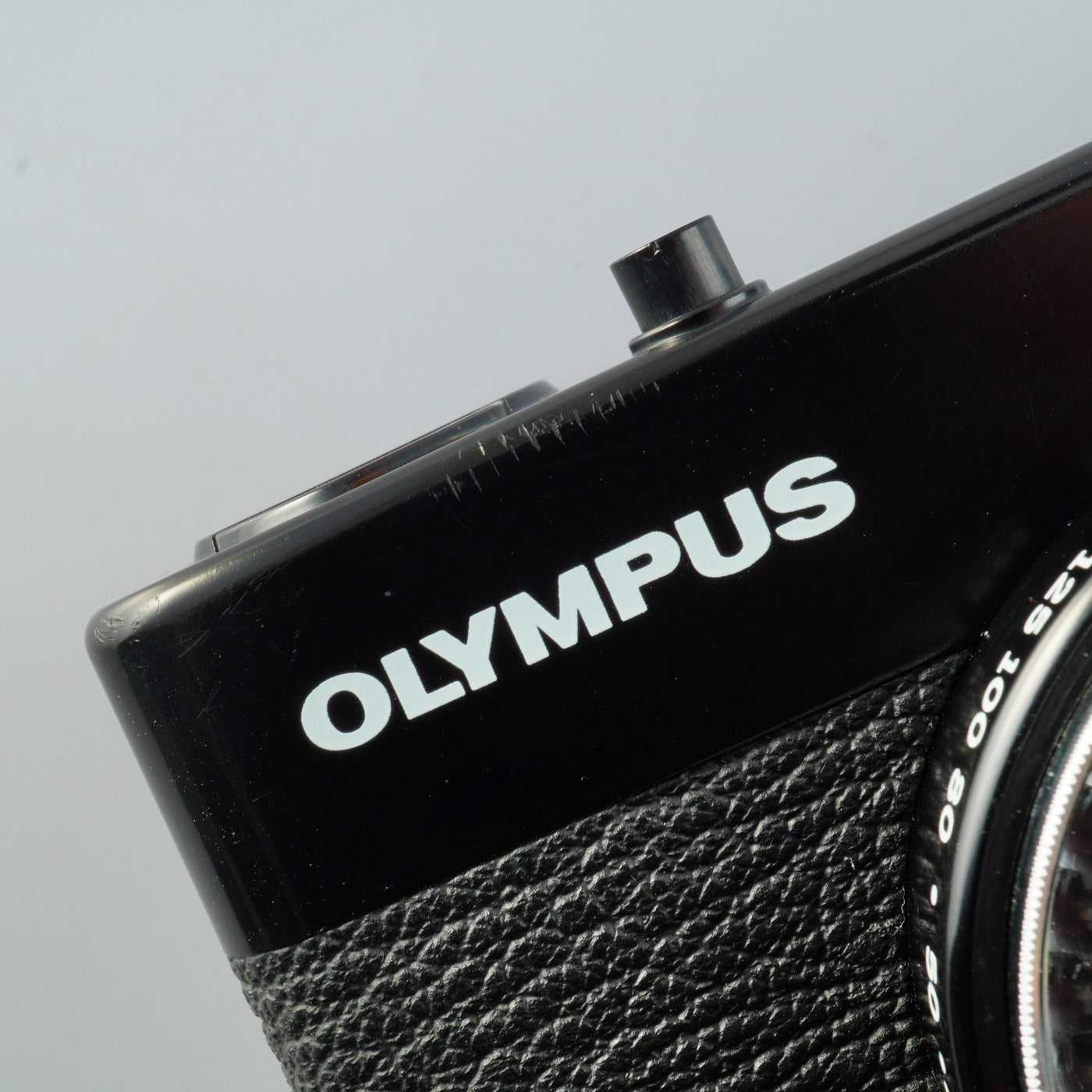 【SERVICED & TESTED】 OLYMPUS PEN EF D.ZUIKO 28mm f/3.5 コンパクトフィルムカメラ