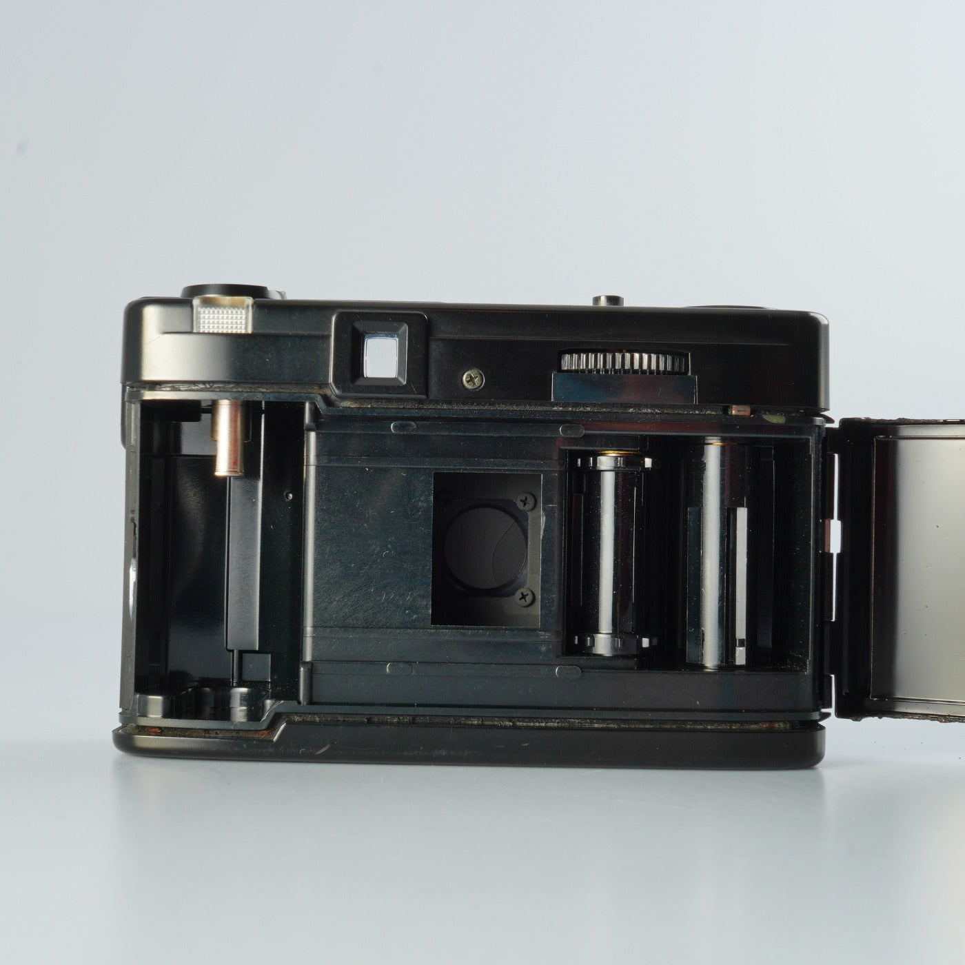 【SERVICED & TESTED】 OLYMPUS PEN EF D.ZUIKO 28mm f/3.5 コンパクトフィルムカメラ