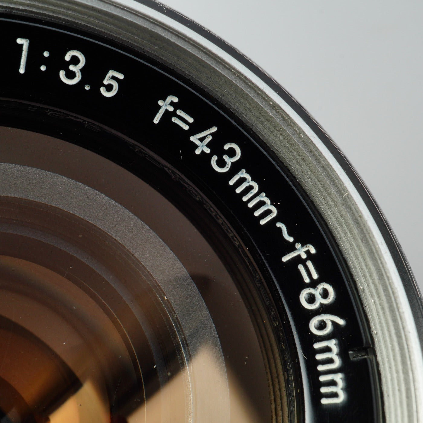 Nikon 非Ai Zoom-NIKKOR Auto 43-86mm F/3.5 ズームレンズ