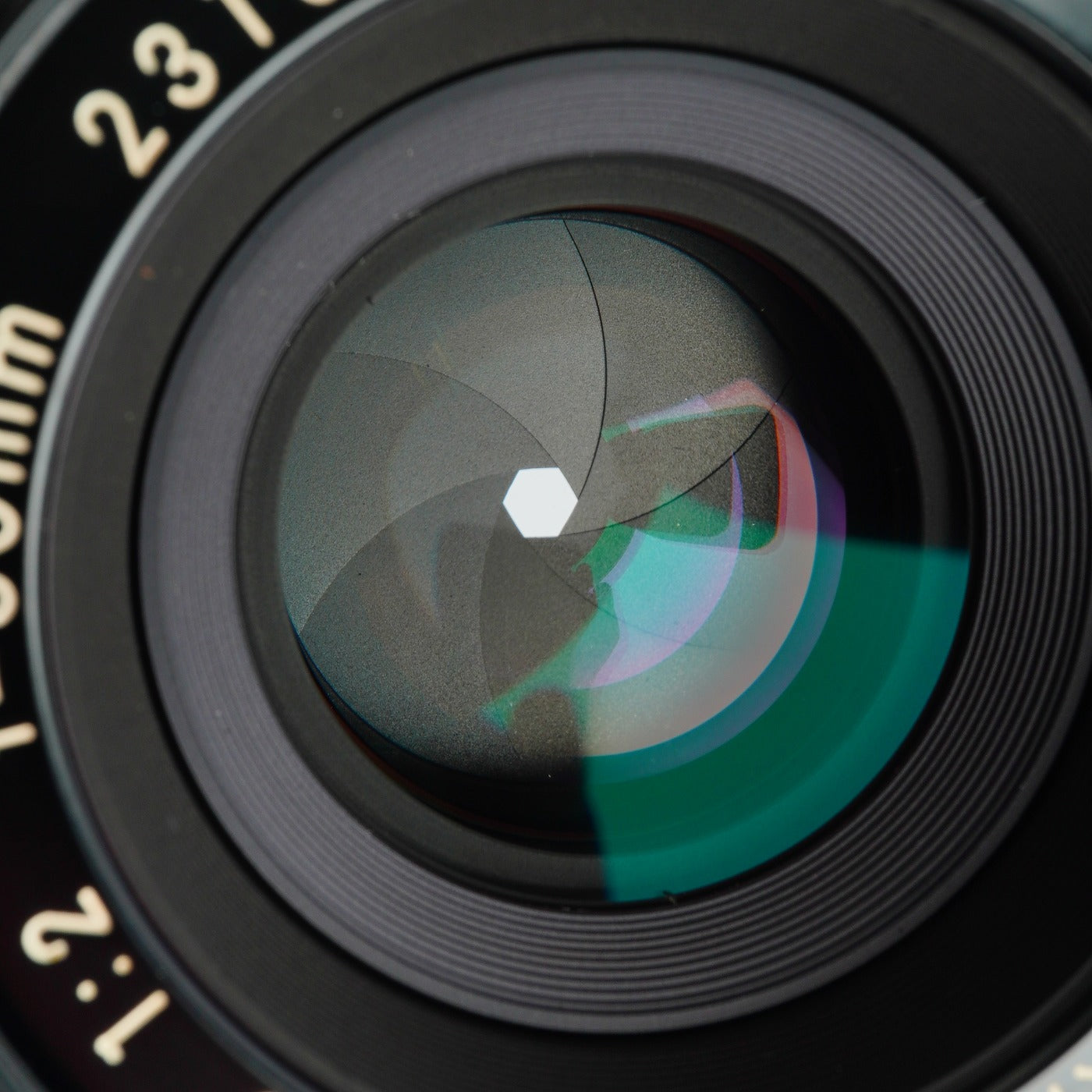 Nikon NIKKOR-H.C Auto 50mm F/2 非Ai 単焦点レンズ