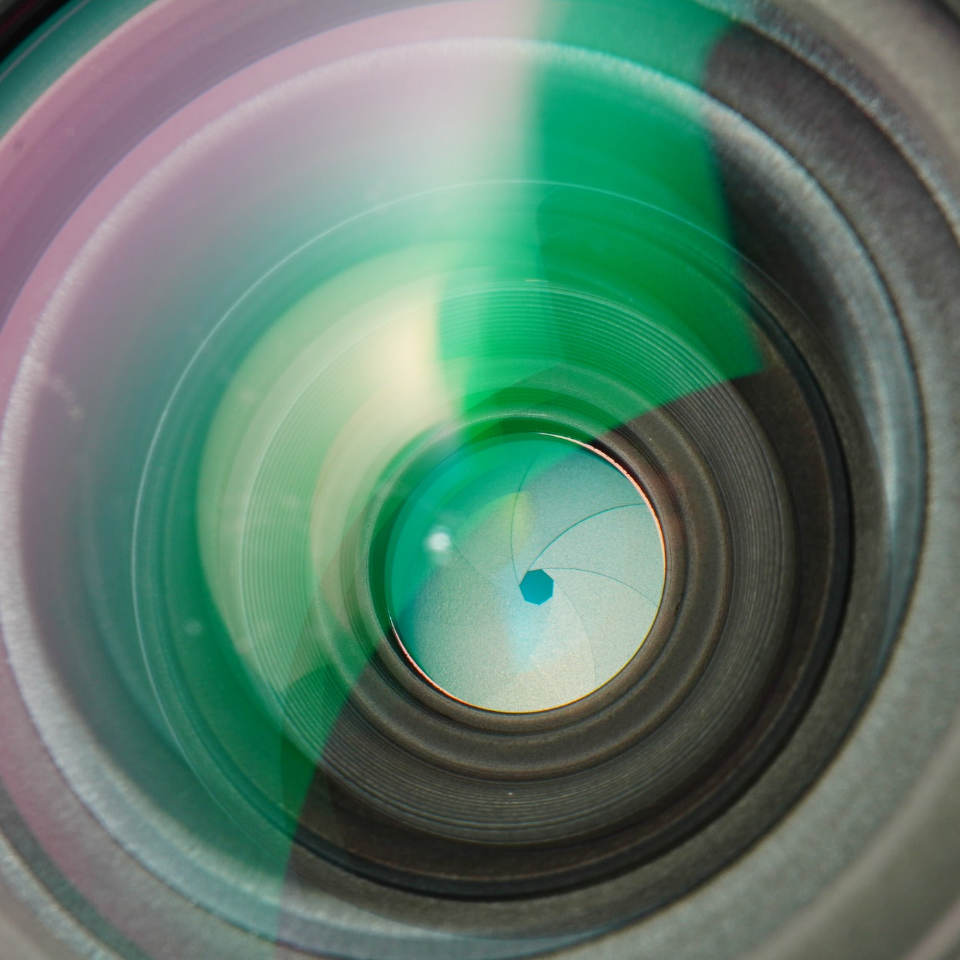 Nikon Ai-S NIKKOR 28mm F/2.8 単焦点レンズ