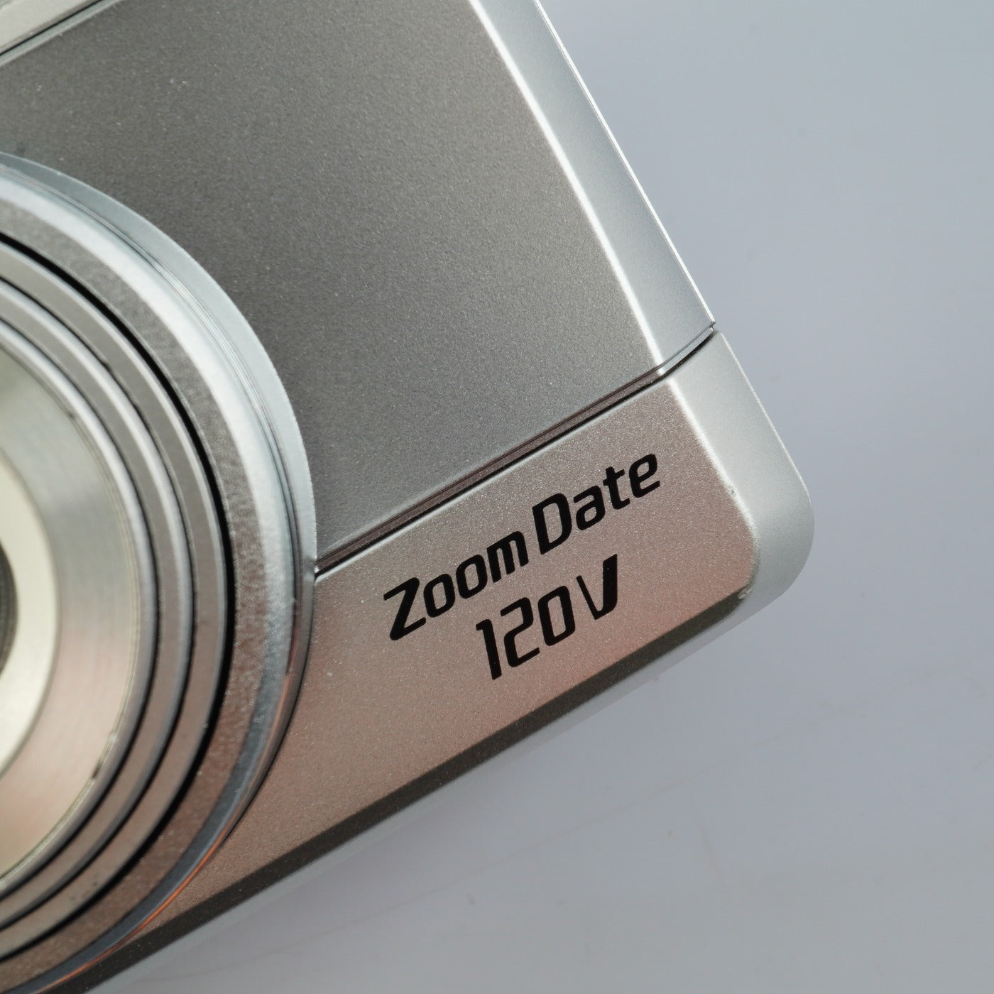 FUJIFILM Zoom Date 120V 38-120mm コンパクトフィルムカメラ