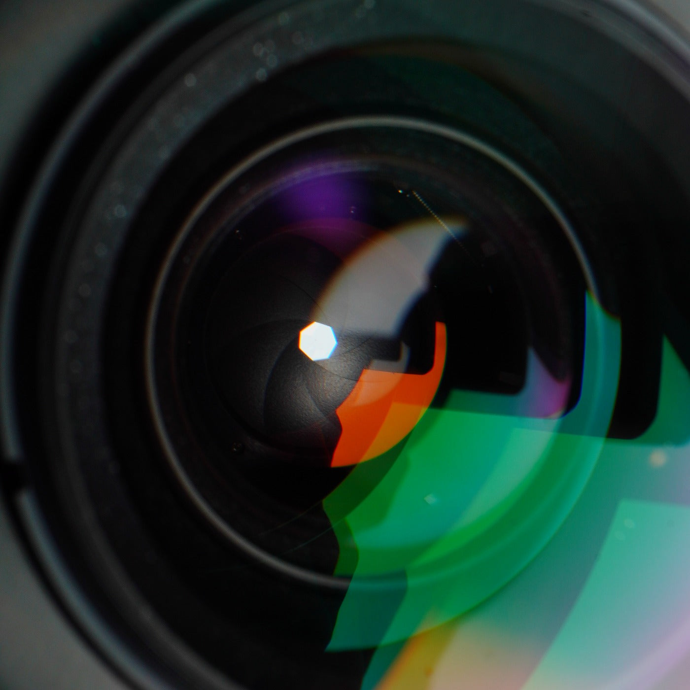 Nikon AF NIKKOR 35-135mm F/3.5-4.5 ズームレンズ