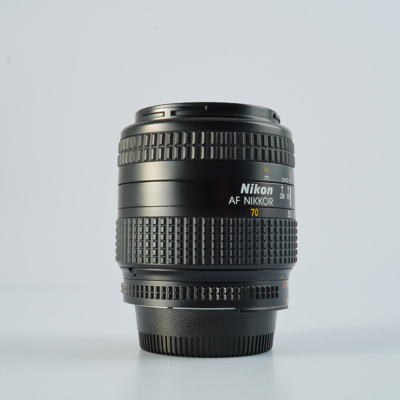 Nikon AF NIKKOR 28-70mm F/3.5-4.5 ズームレンズ