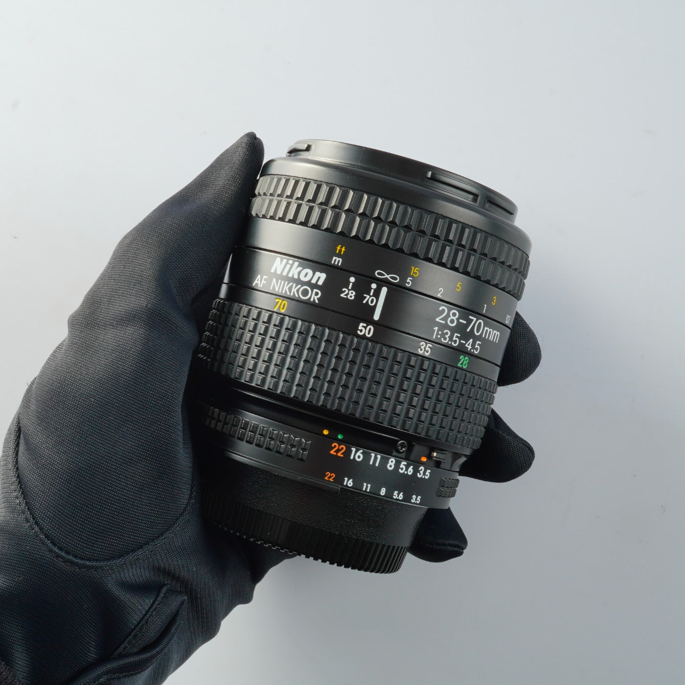 Nikon AF NIKKOR 28-70mm F/3.5-4.5 ズームレンズ