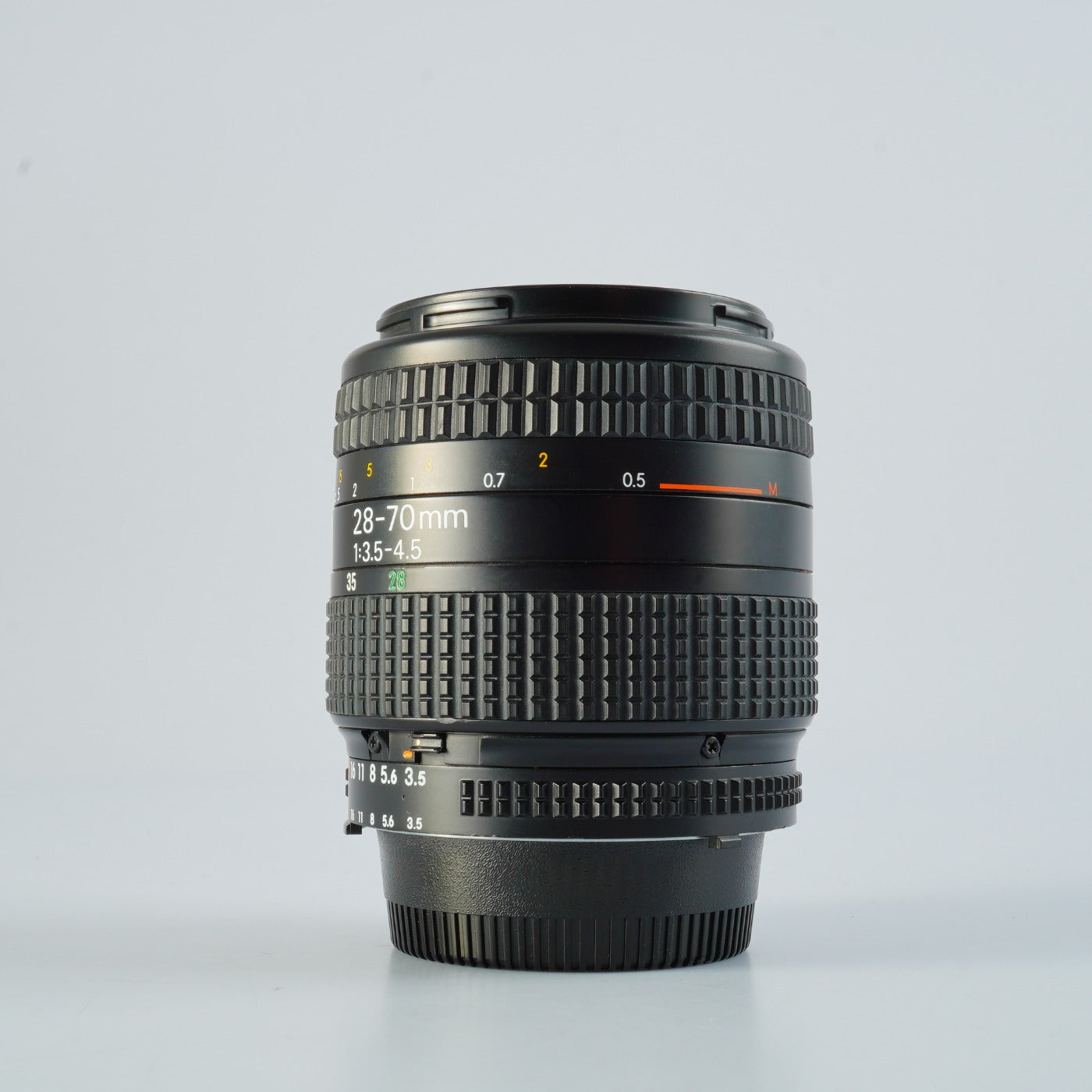 Nikon AF NIKKOR 28-70mm F/3.5-4.5 ズームレンズ