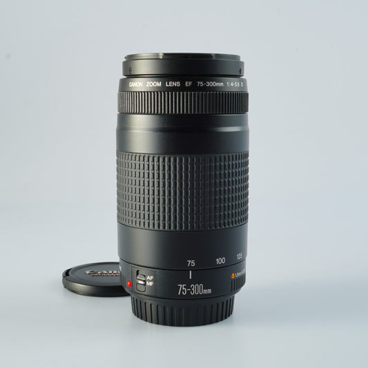 Canon EF 75-300mm F/4-5.6 Ⅱ ズームレンズ
