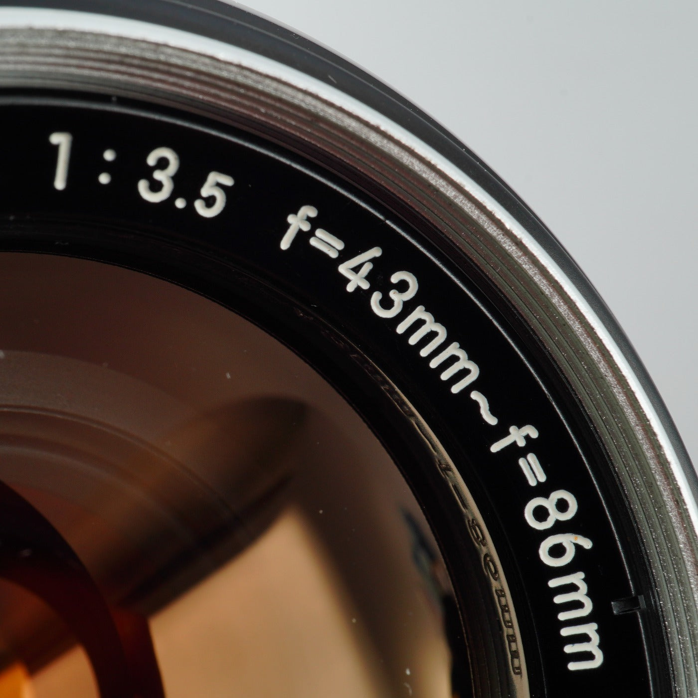 Nikon 非Ai Zoom-NIKKOR Auto 43-86mm F/3.5 ズームレンズ