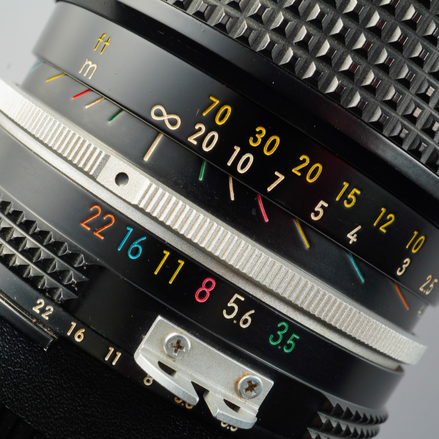 Nikon Ai Zoom-NIKKOR 43-86mm F/3.5 ズームレンズ