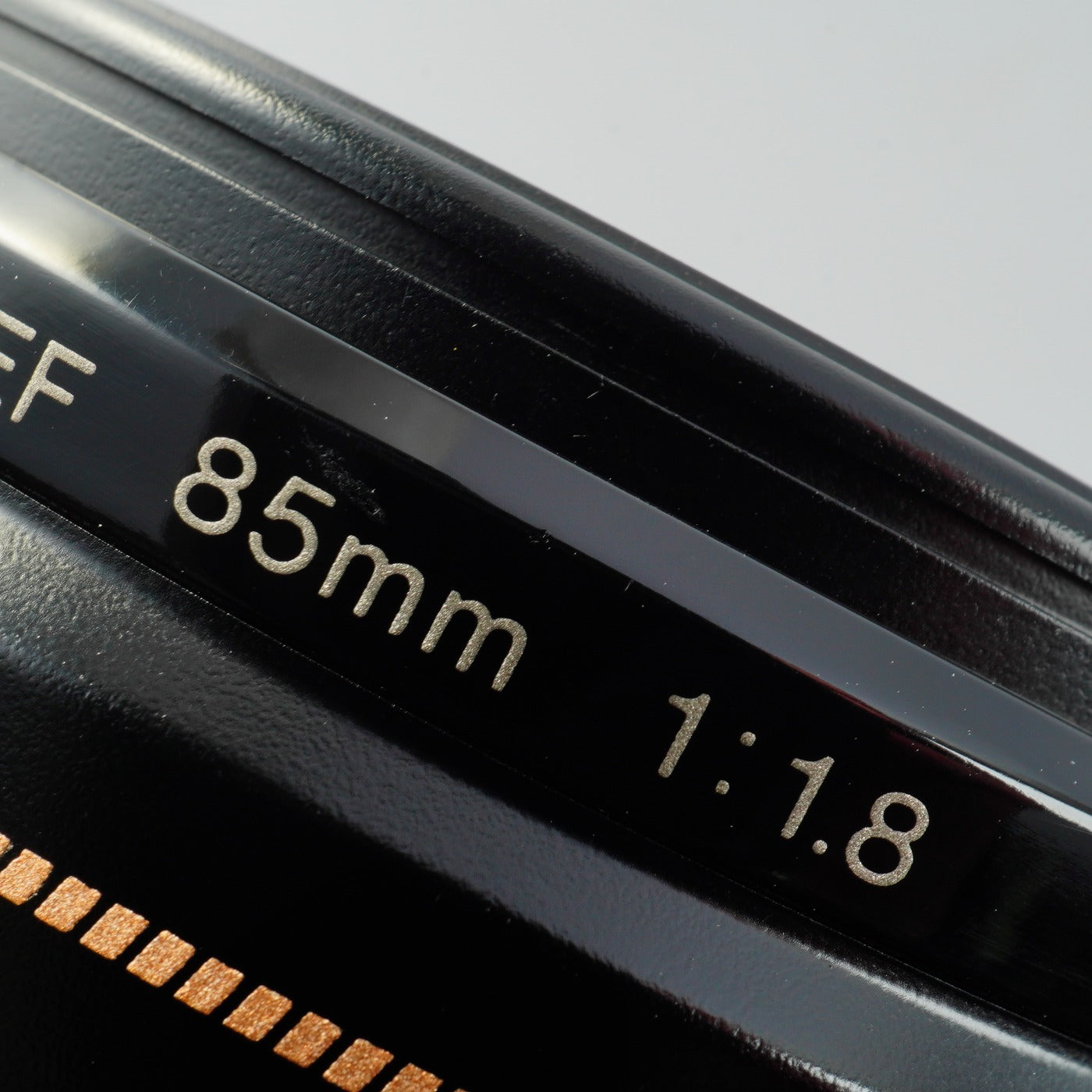 Canon EF 85mm F/1.8 USM 単焦点レンズ