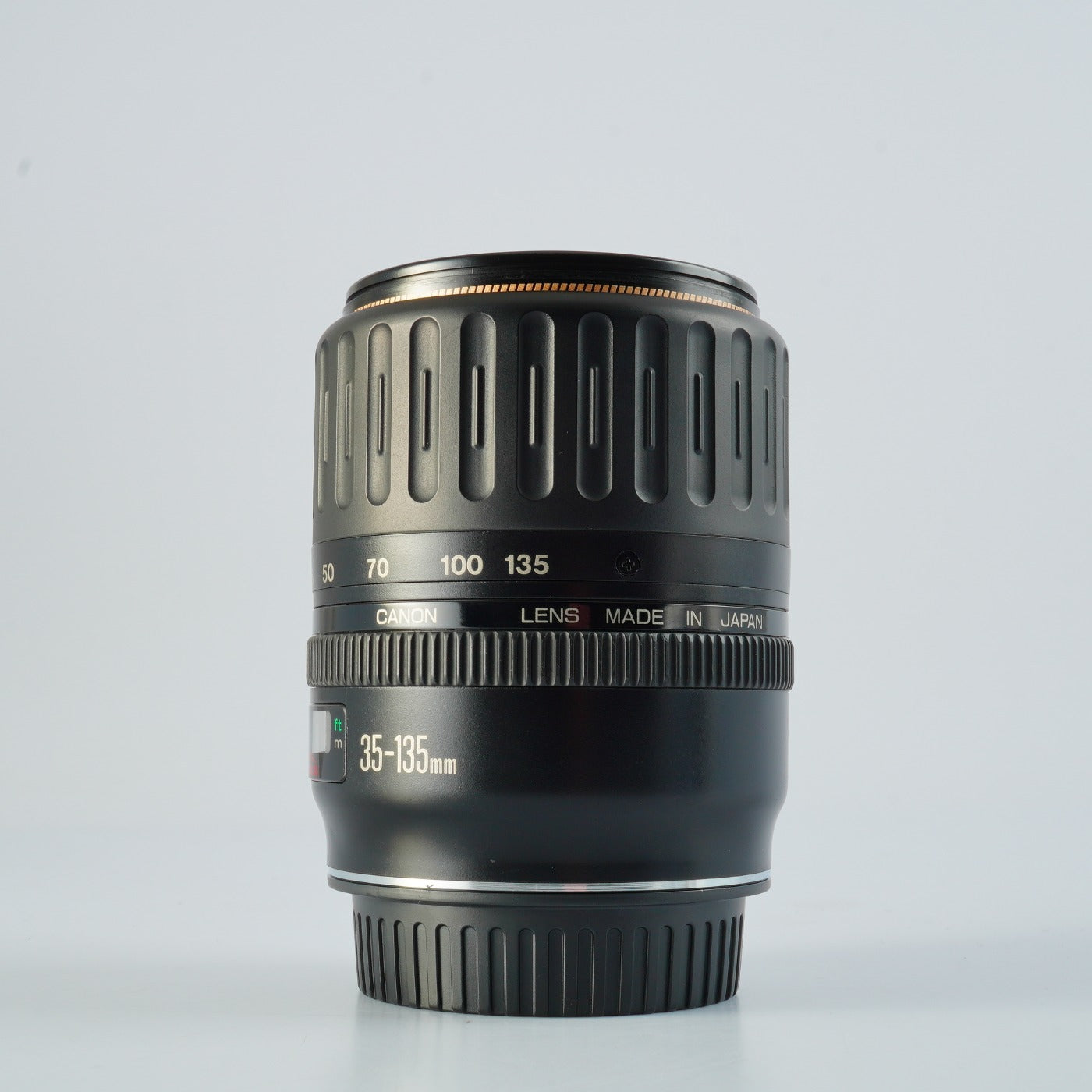 Canon EF 35-135mm F/4-5.6 USM ズームレンズ