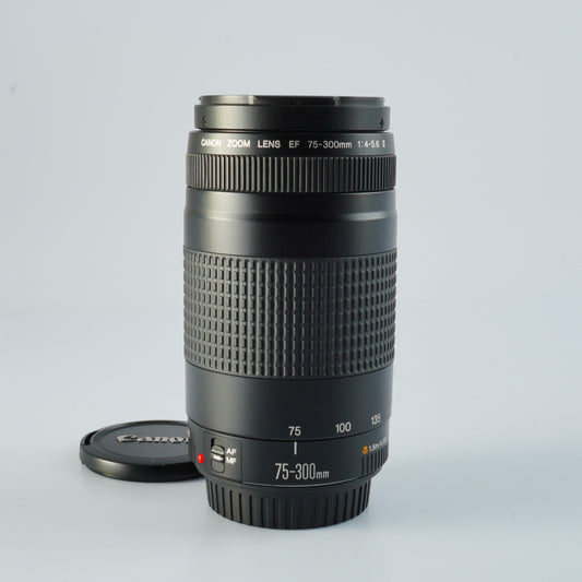 Canon EF 75-300mm F/4-5.6 Ⅱ ズームレンズ