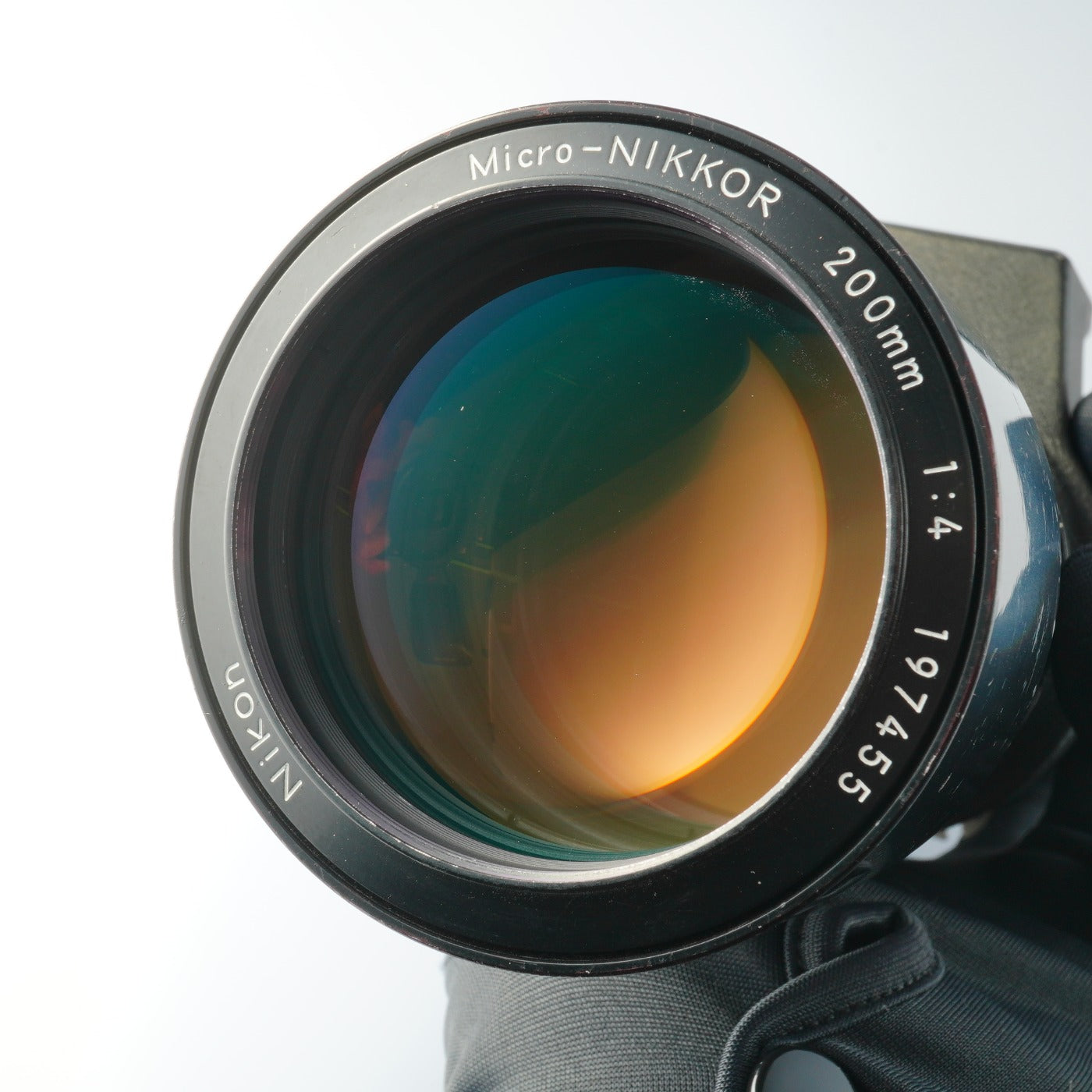 Nikon Ai Micro-Nikkor 200mm f/4 マクロレンズ