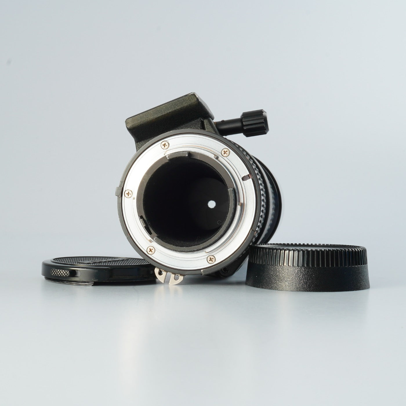 Nikon Ai Micro-Nikkor 200mm f/4 マクロレンズ