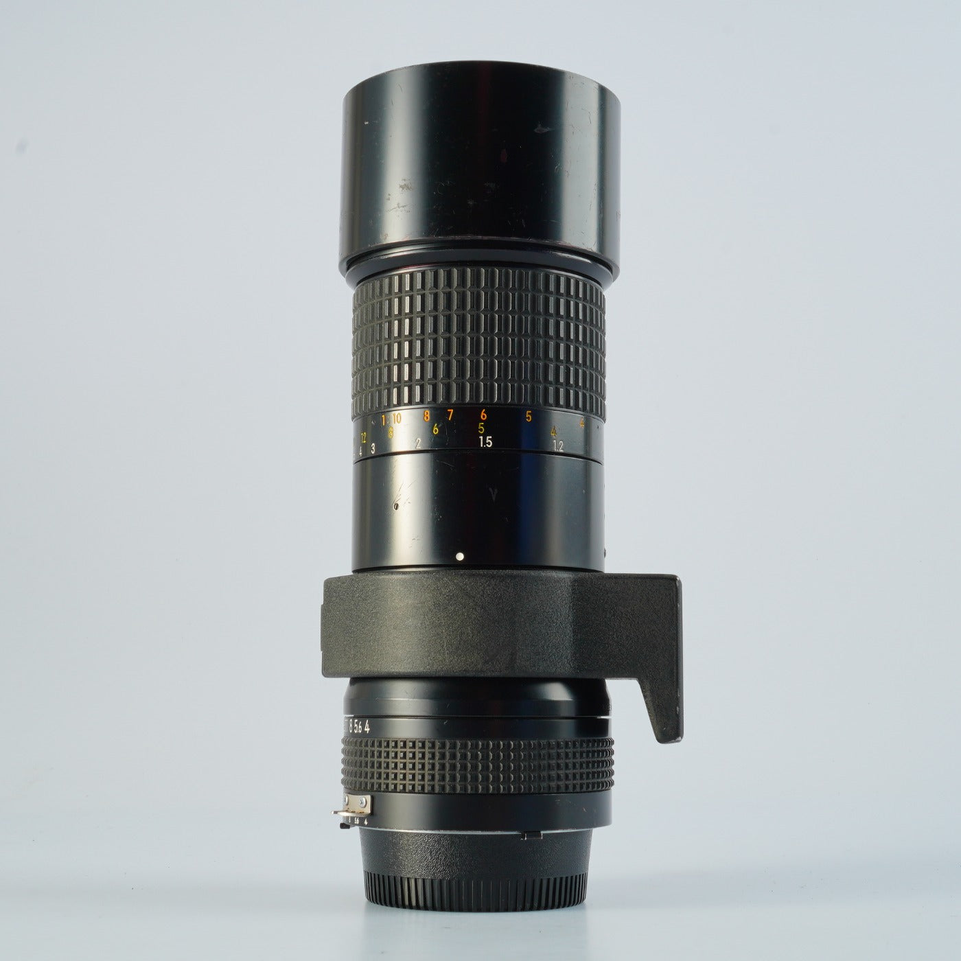 Nikon Ai Micro-Nikkor 200mm f/4 マクロレンズ