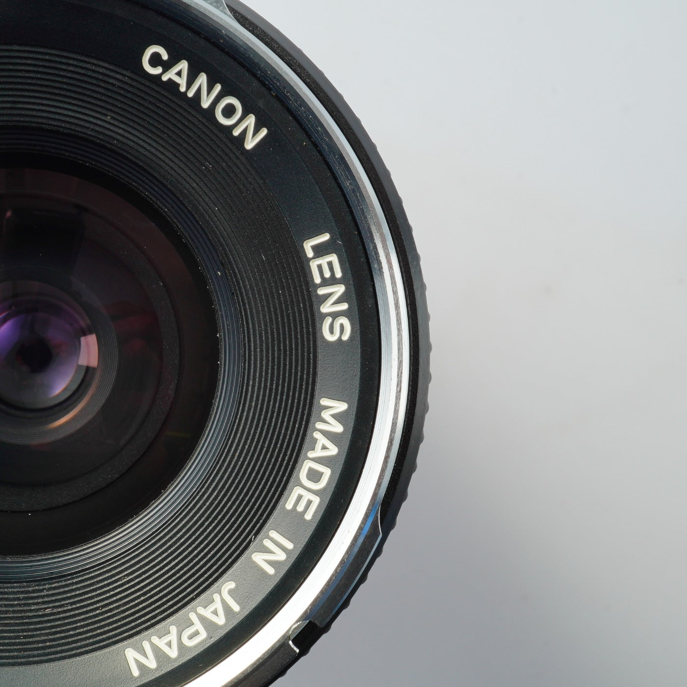 Canon FD 28mm F/3.5 "O" 単焦点レンズ