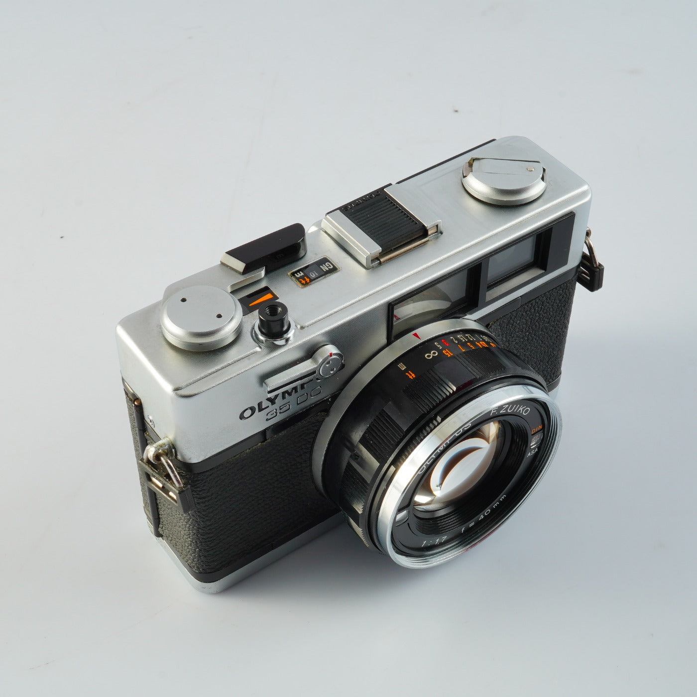 【Serviced & Tested】 OLYMPUS 35DC 40mm F/1.7 コンパクトフィルムカメラ