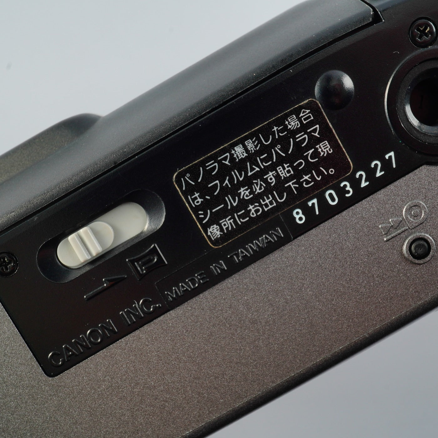 Canon Autoboy F-XL ( SURE SHOT SLEEK ) 32mm F/3.5 コンパクトフィルムカメラ