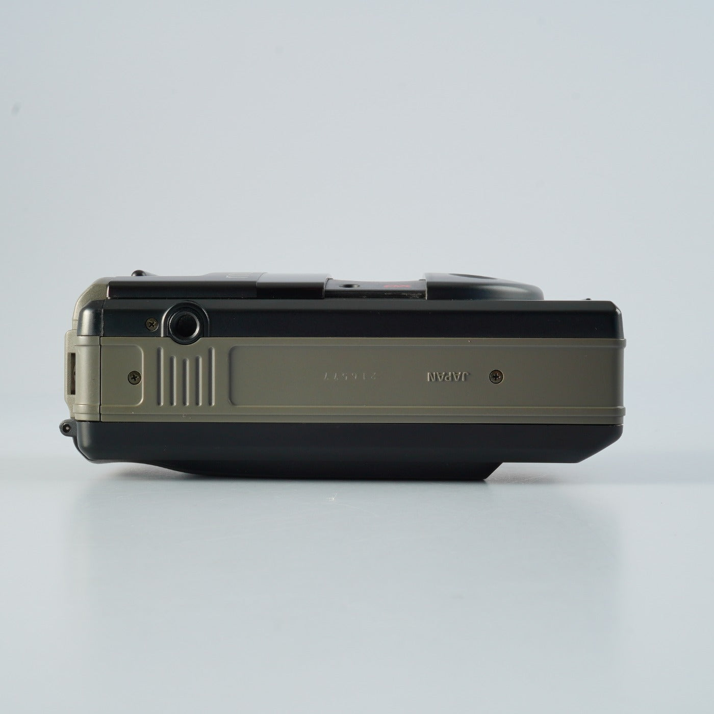 Chinon AUTO 3001 MULTI FOCUS コンパクトフィルムカメラ