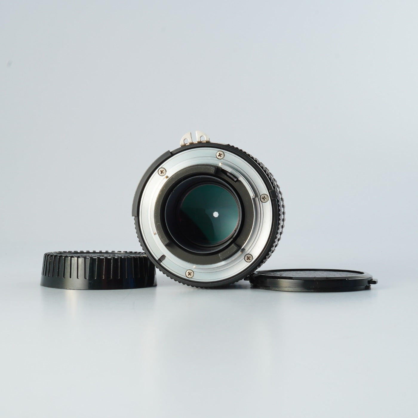 Nikon Ai Nikkor 135mm F/2.8 単焦点レンズ