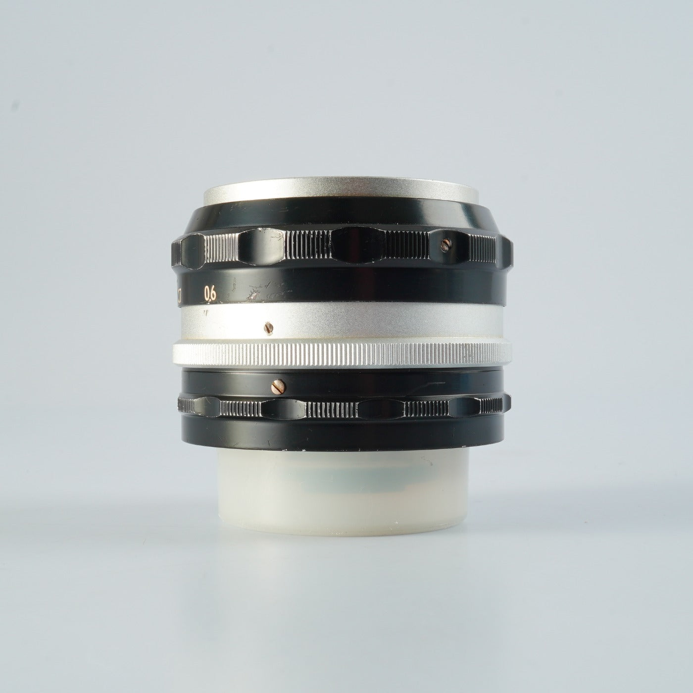 Nikon Nikkor-S Auto 50mm F/1.4 " 6 Blade " 非Ai 単焦点レンズ