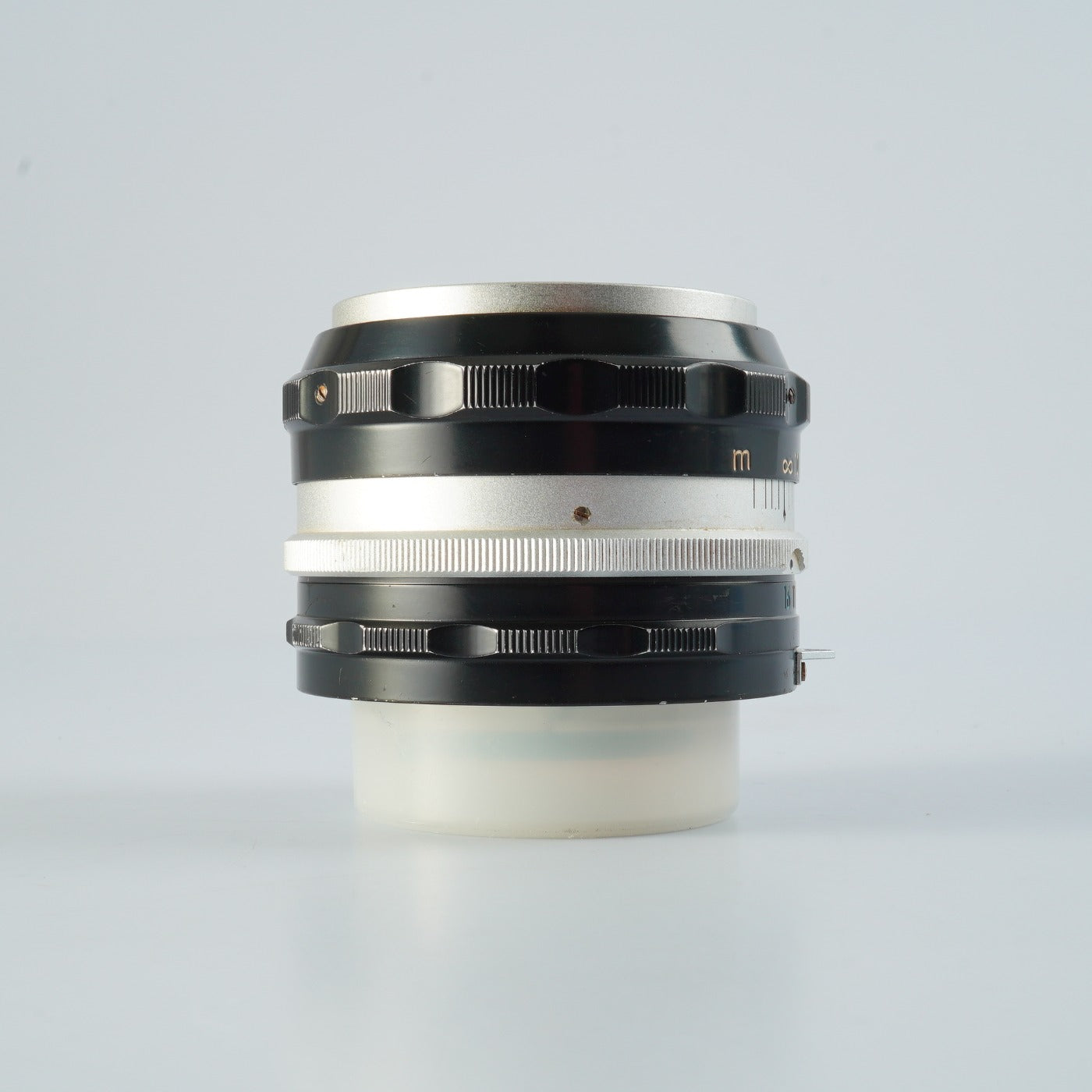 Nikon Nikkor-S Auto 50mm F/1.4 " 6 Blade " 非Ai 単焦点レンズ