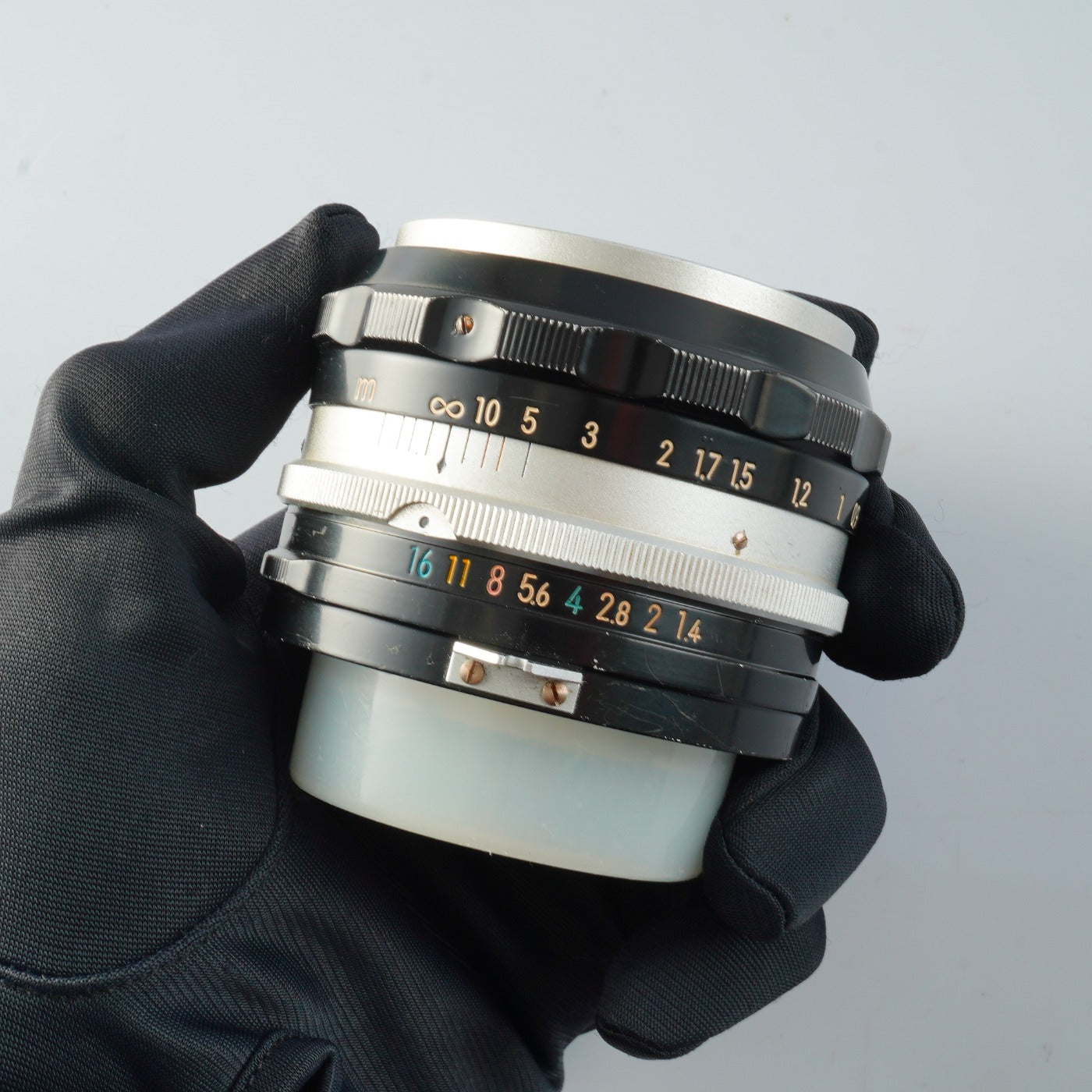 Nikon Nikkor-S Auto 50mm F/1.4 " 6 Blade " 非Ai 単焦点レンズ