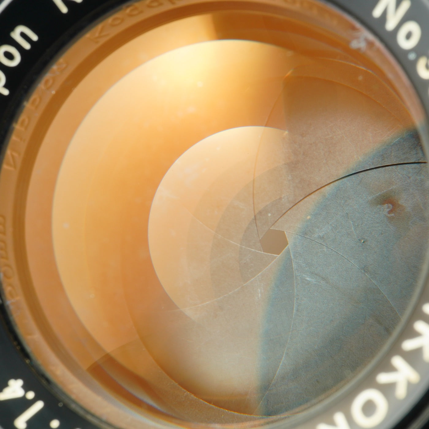 Nikon Nikkor-S Auto 50mm F/1.4 " 6 Blade " 非Ai 単焦点レンズ