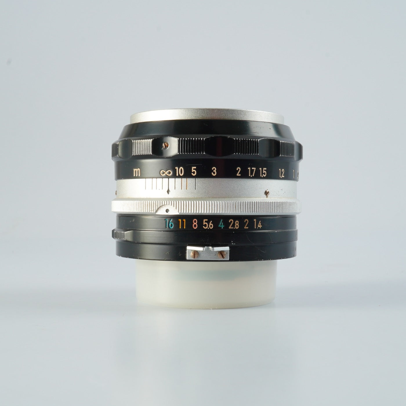 Nikon Nikkor-S Auto 50mm F/1.4 " 6 Blade " 非Ai 単焦点レンズ