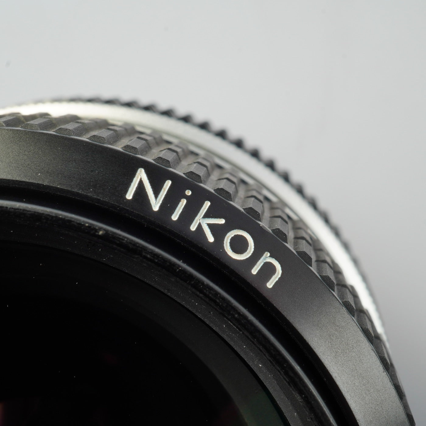 Nikon 非Ai NIKKOR 28mm F/3.5 単焦点レンズ