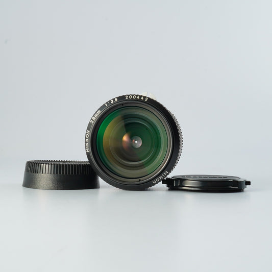Nikon 非Ai NIKKOR 28mm F/3.5 単焦点レンズ