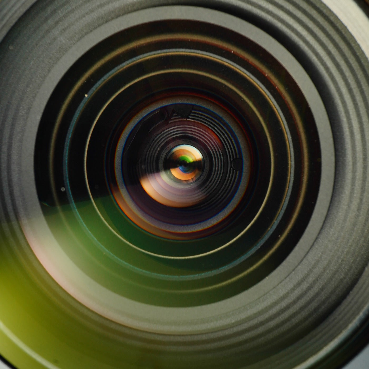 Canon EF-S 18-135mm F/3.5-5.6 IS STM ズームレンズ