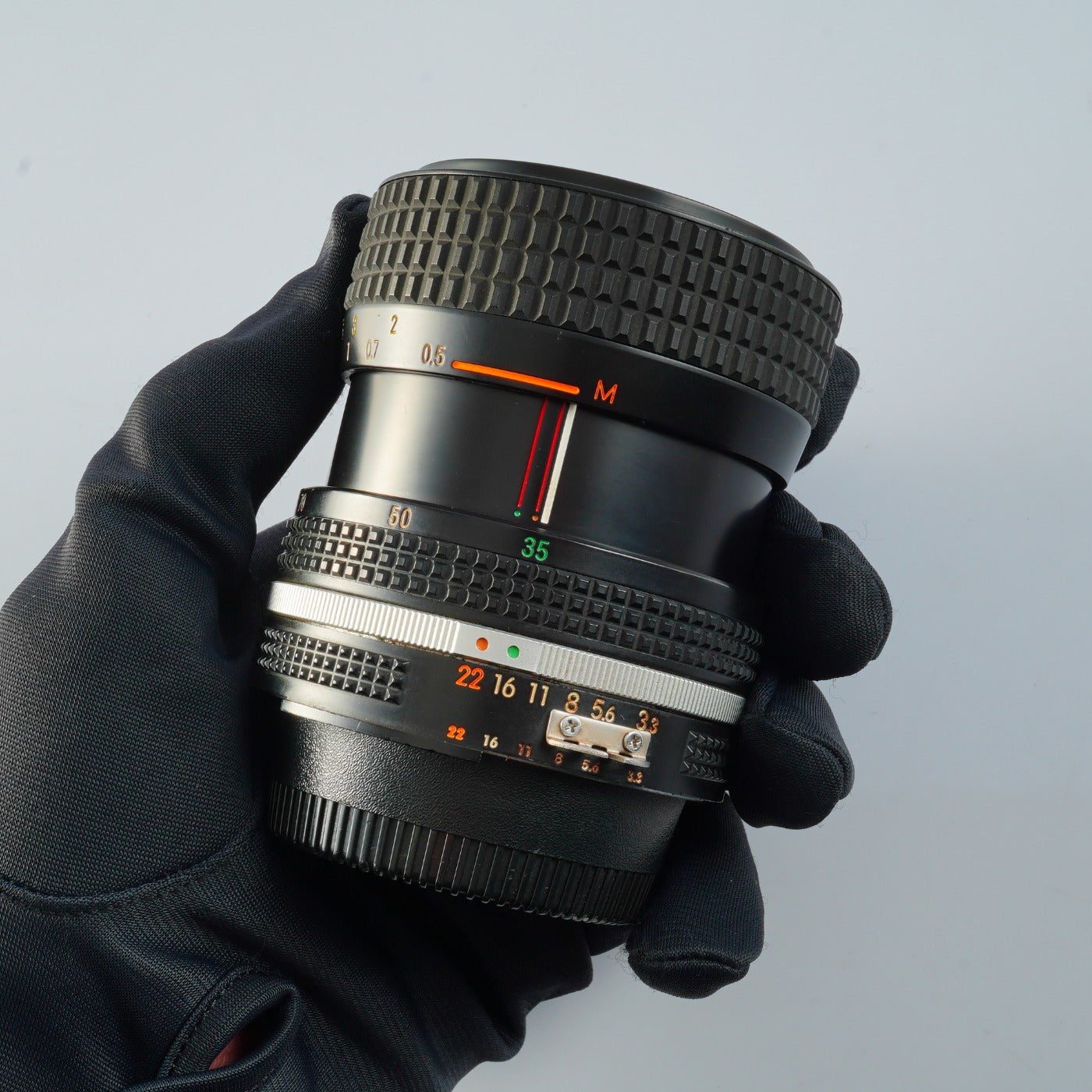 Nikon Ai-s Zoom-NIKKOR 35-70mm F/3.3-4.5 ズームレンズ – 山田